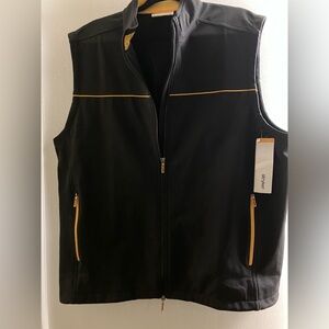 Men’s Stryker XL NWT Black and Yellow‎ Trim Soft Shell Lined Zip Up Vest